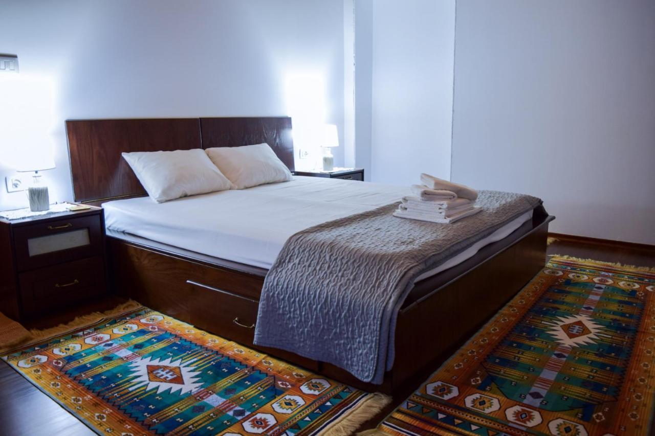 Sokaku I Te Marreve Guesthouse Gjirokaster Luaran gambar